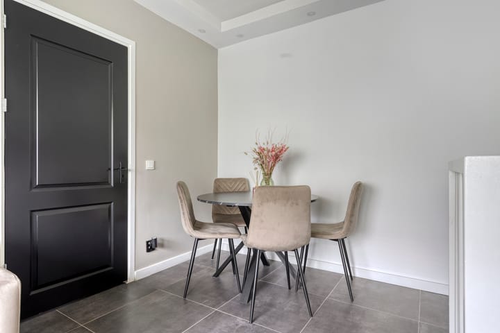 Appartement te koop: Madeliefstraat 23A, Rotterdam