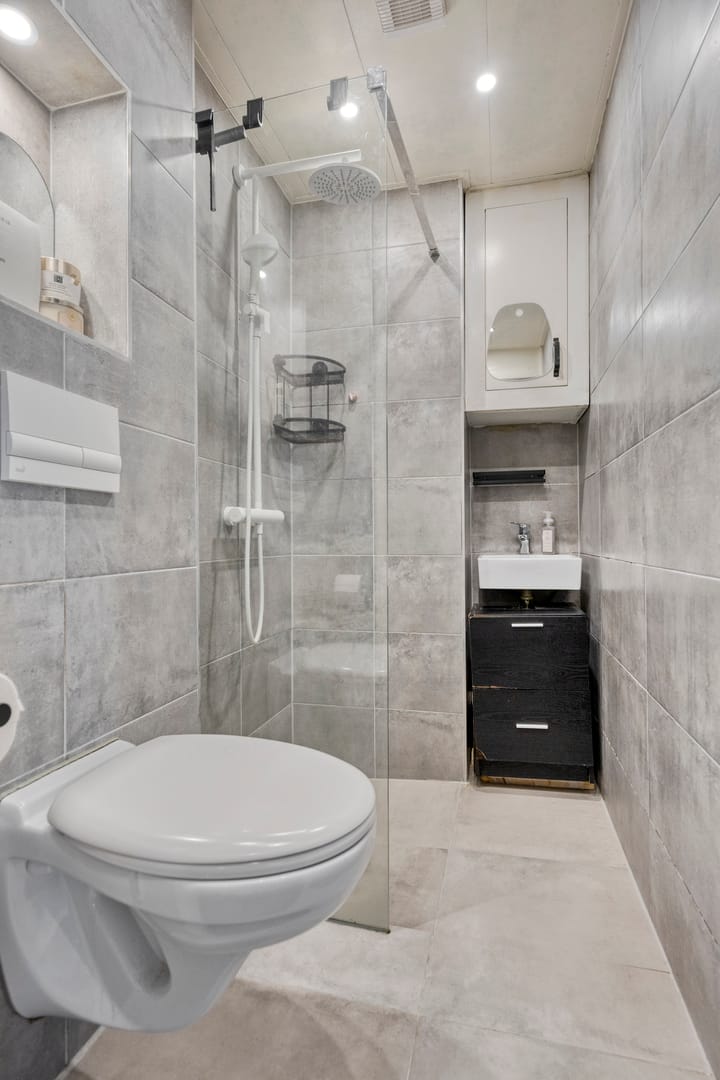 Appartement te koop: Madeliefstraat 23A, Rotterdam