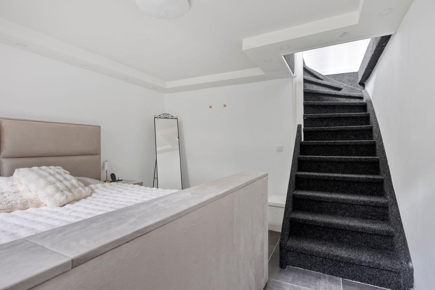 Foto 19 van Madeliefstraat 23-A