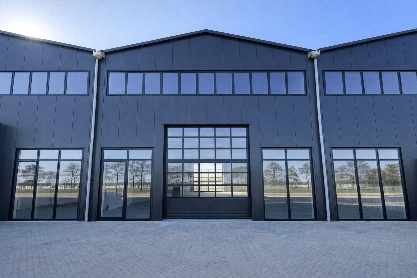 View photo 2 of Haarlemmerstraatweg 71-C