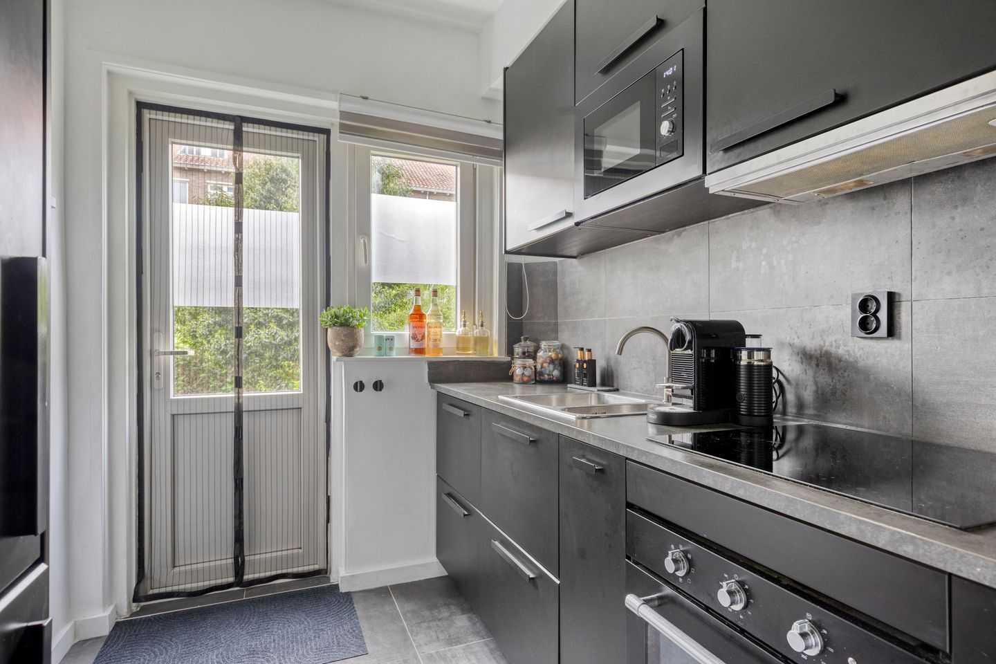 Foto 20 van Madeliefstraat 23-A