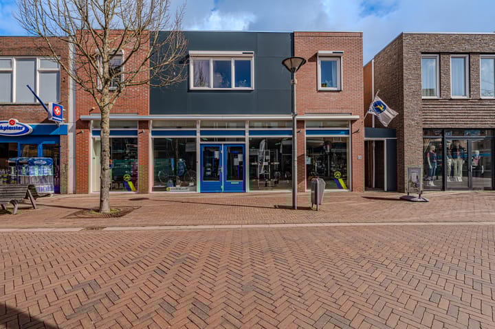 Landstraat 33, Delfzijl
