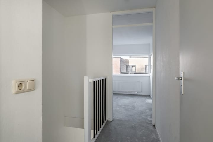Tussenwoning te koop: Aziësingel 14, Ijsselstein