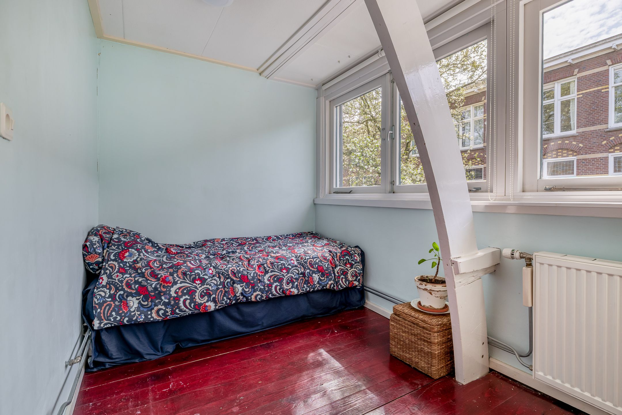 Photo 33 of Kruisweg 19