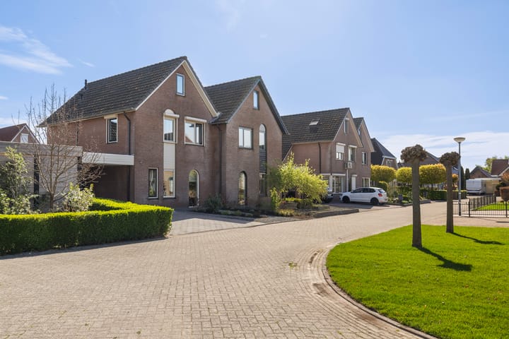 Foto 3 van Veenroede 15