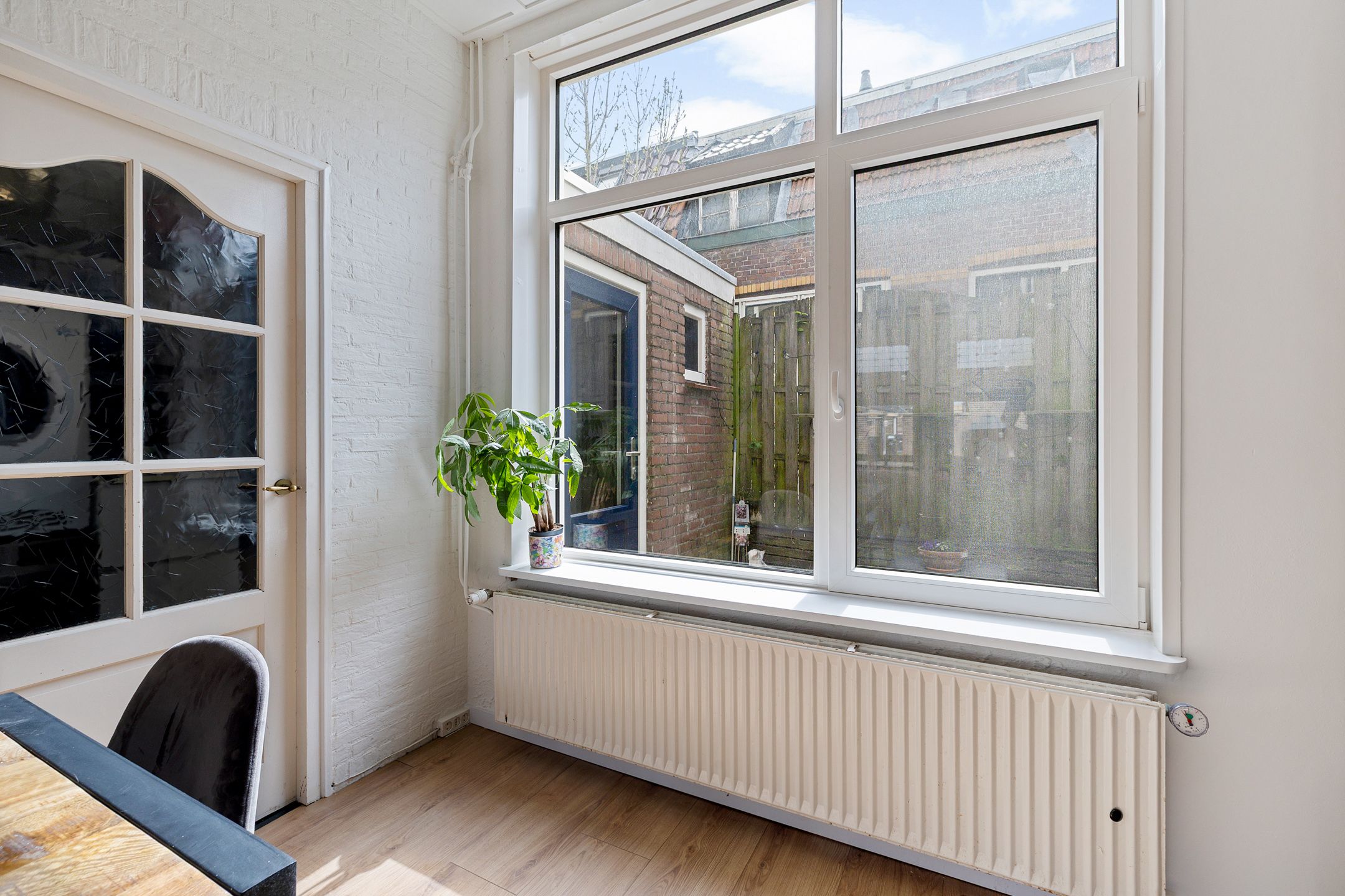 Foto 15 van Woudstraat 24