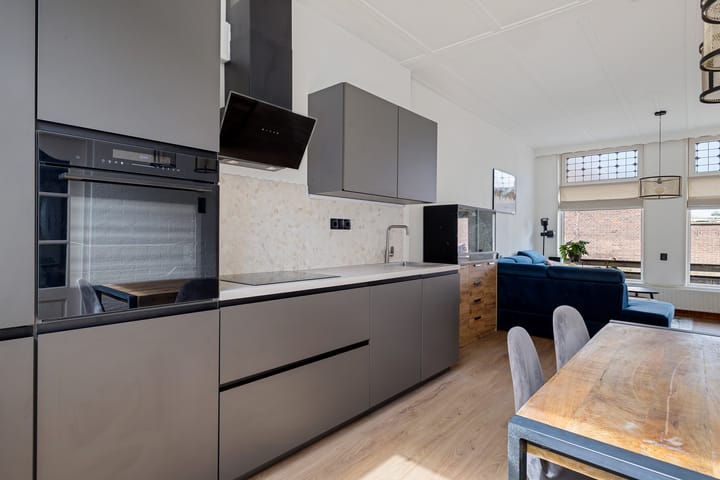 Foto 3 van Woudstraat 24