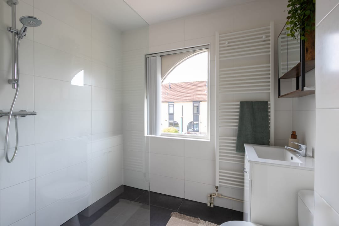 Photo 13 of Arthur van Schendelstraat 3