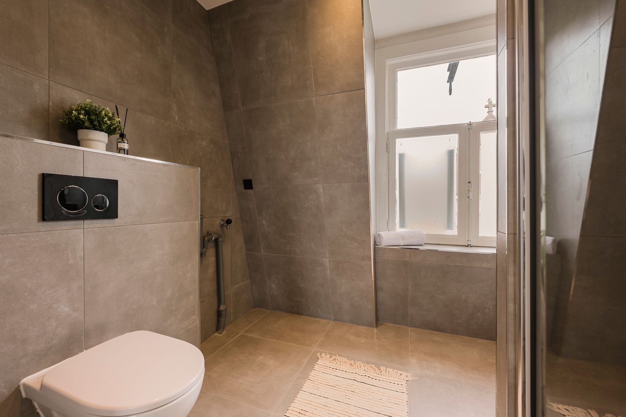 Foto 18 van Eerste Keucheniusstraat 45-4