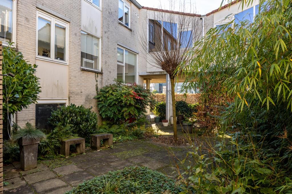 Photo 34 of Gesloten Stad 22