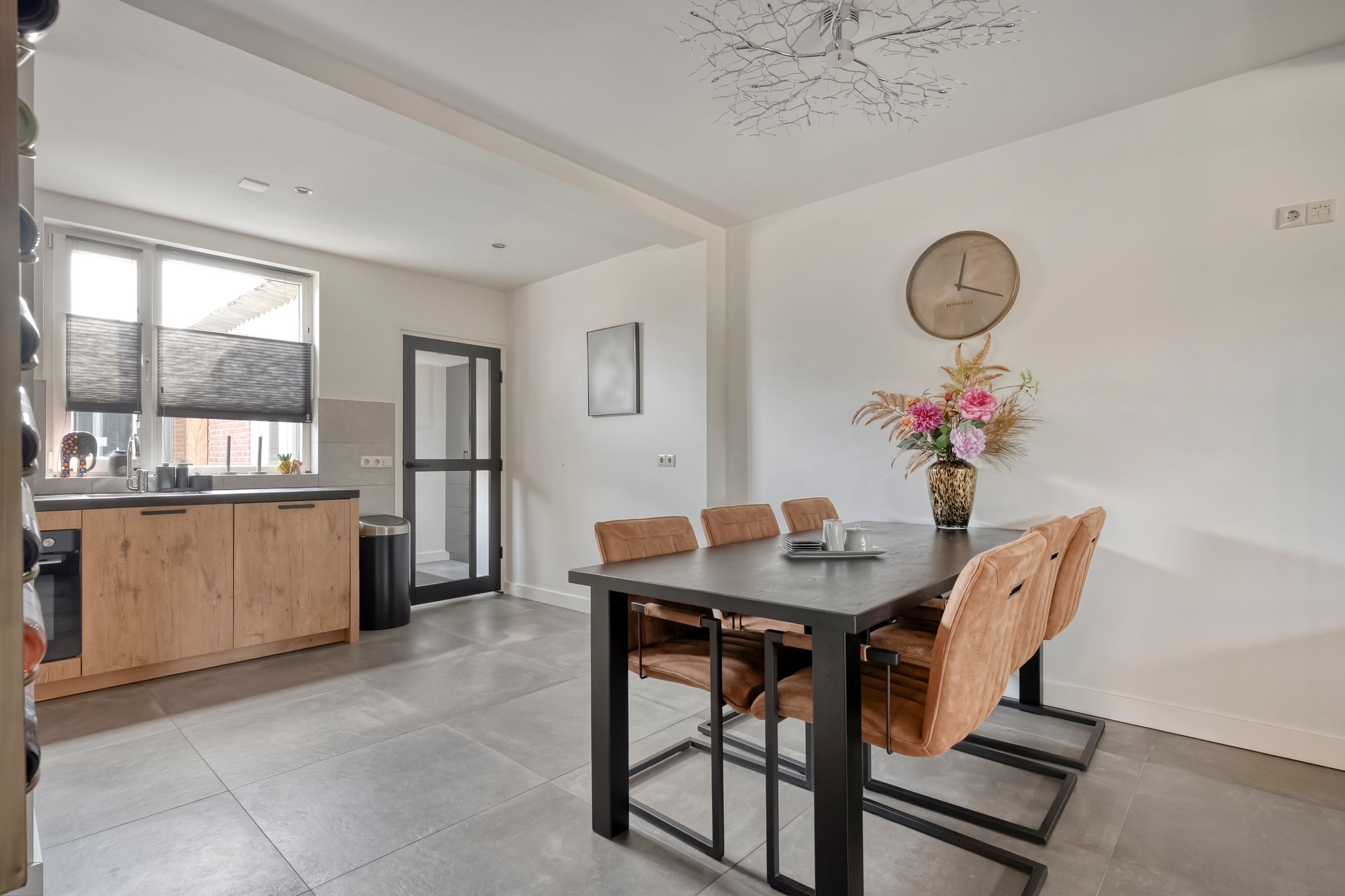 Foto 15 van Dikkerslaan 16