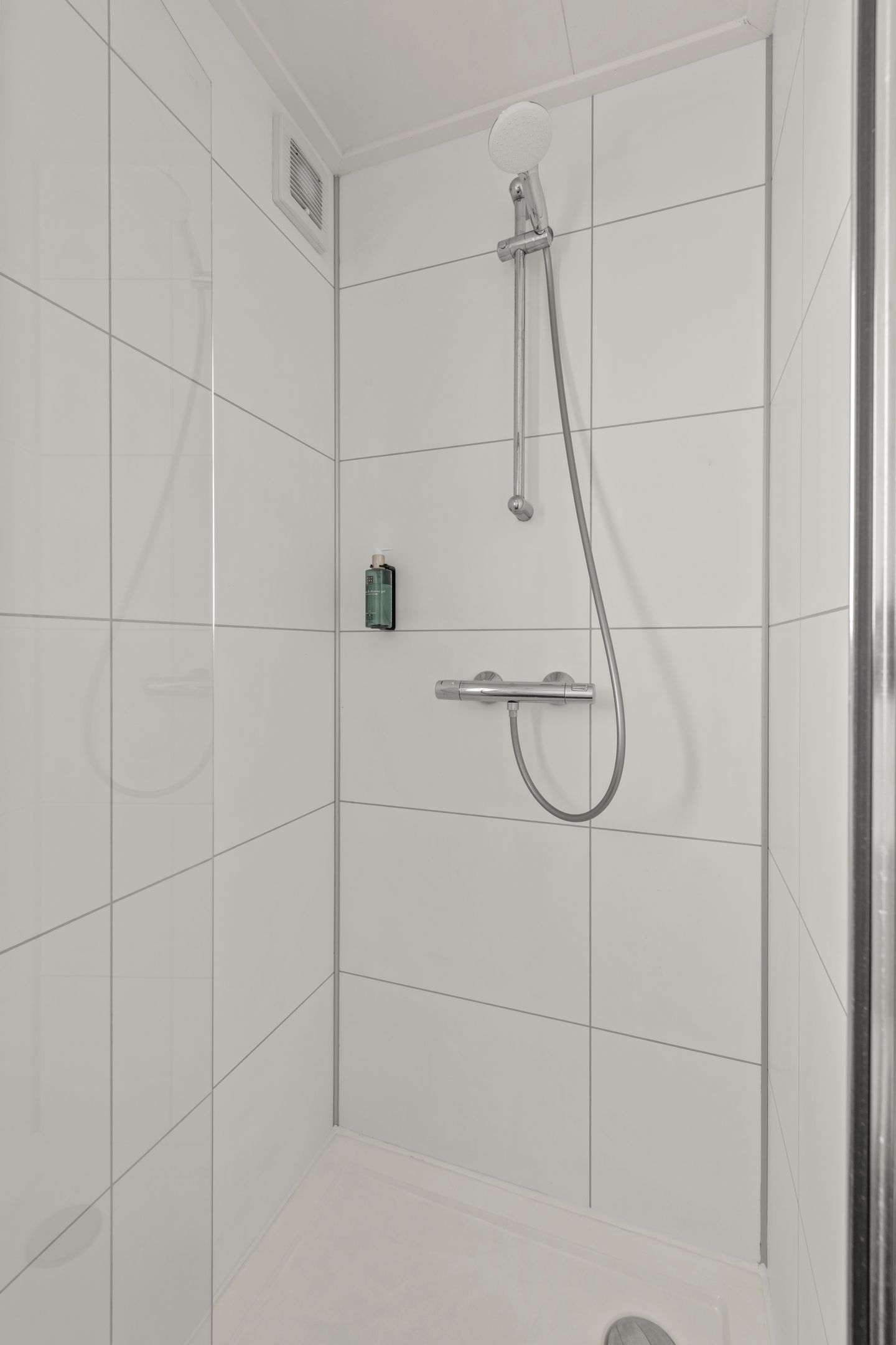 Photo 20 of Barteweg 15-46