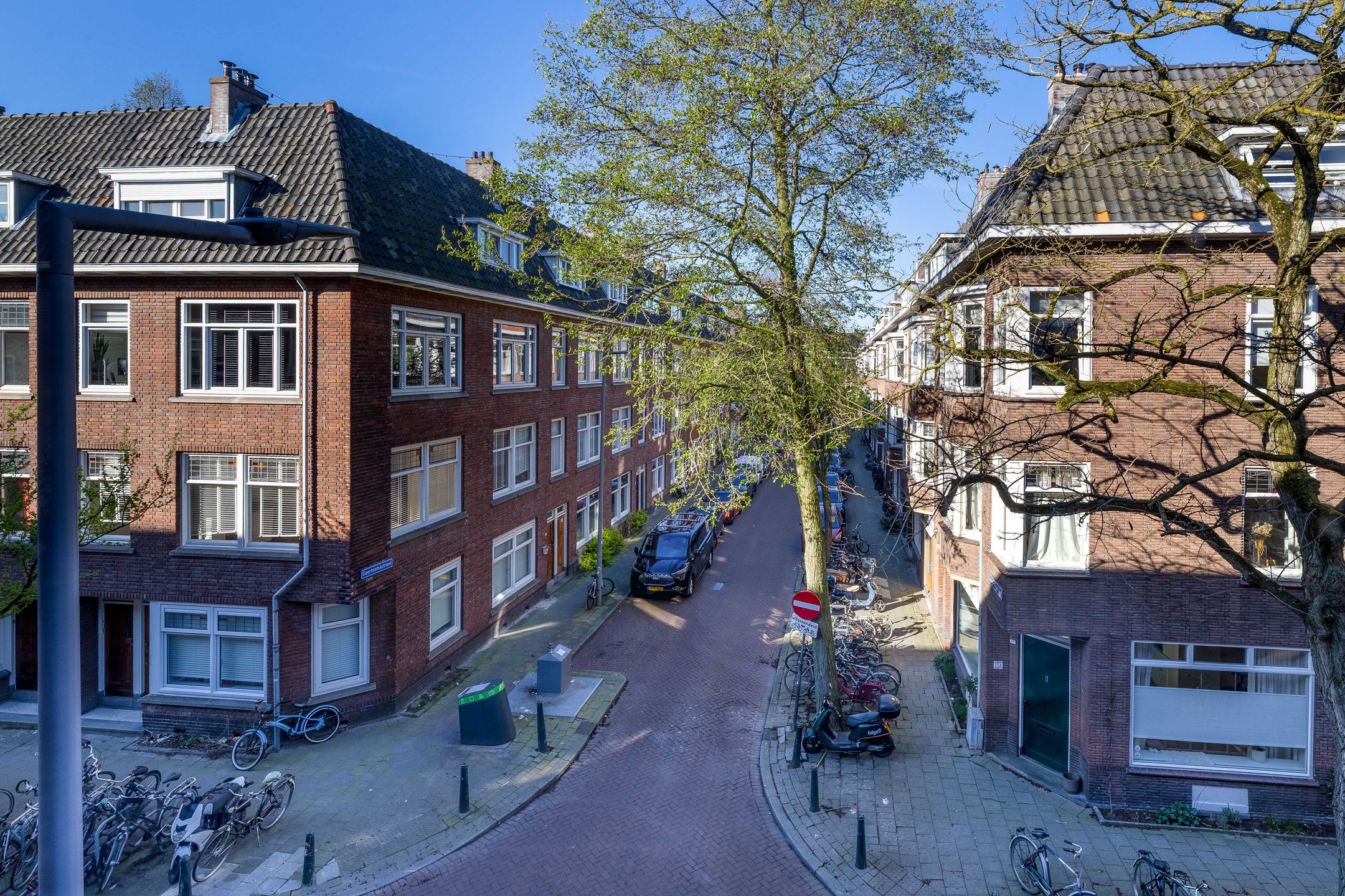 Foto 36 van Heemskerkstraat 94-B02