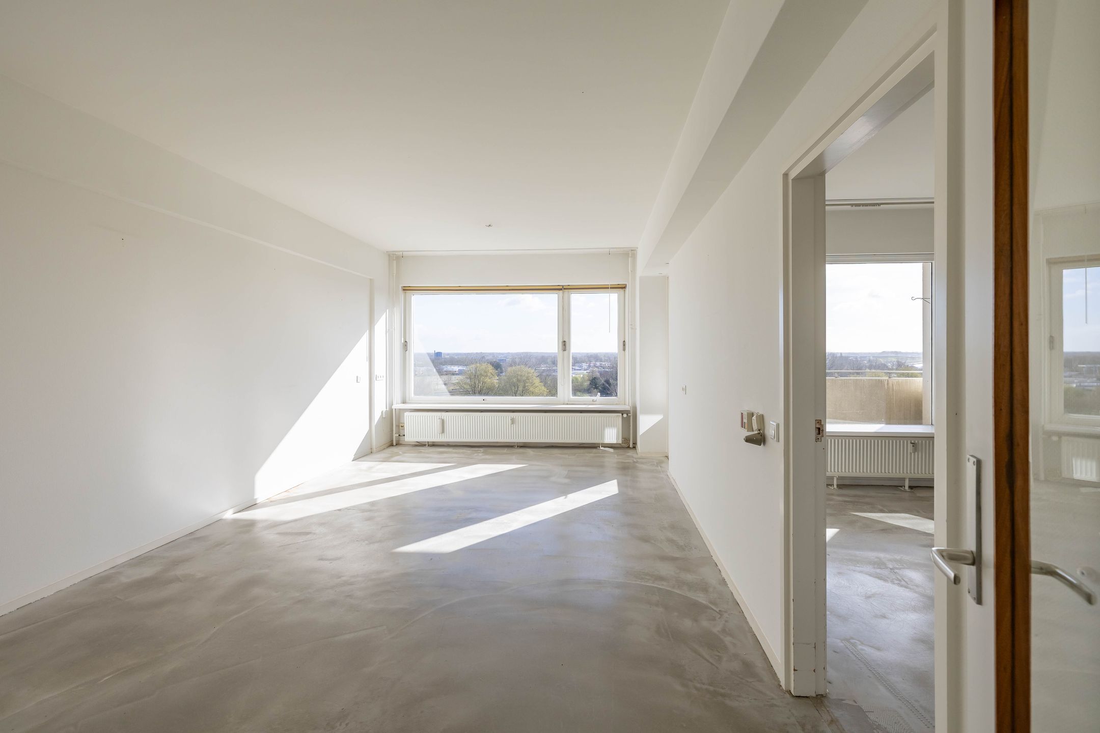 Foto 12 van Helper Brink 61-174