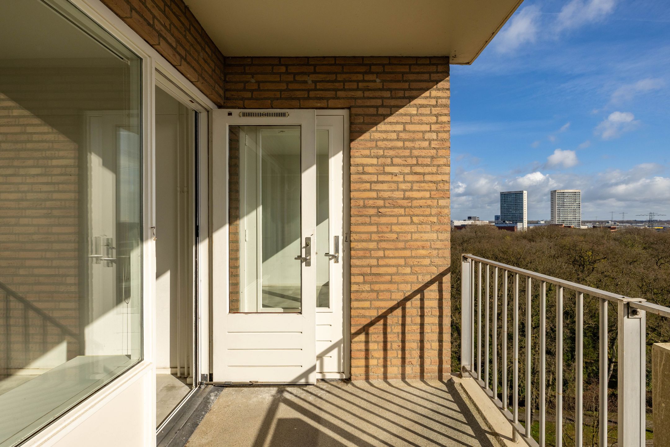 Foto 18 van Helper Brink 61-174