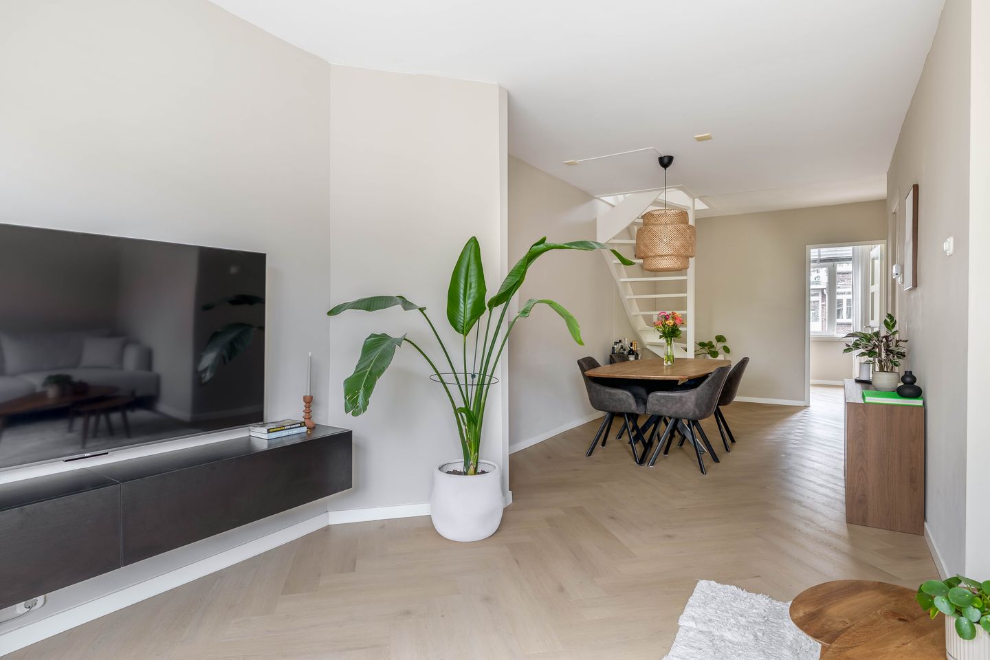 Foto 10 van Heemskerkstraat 94-B02