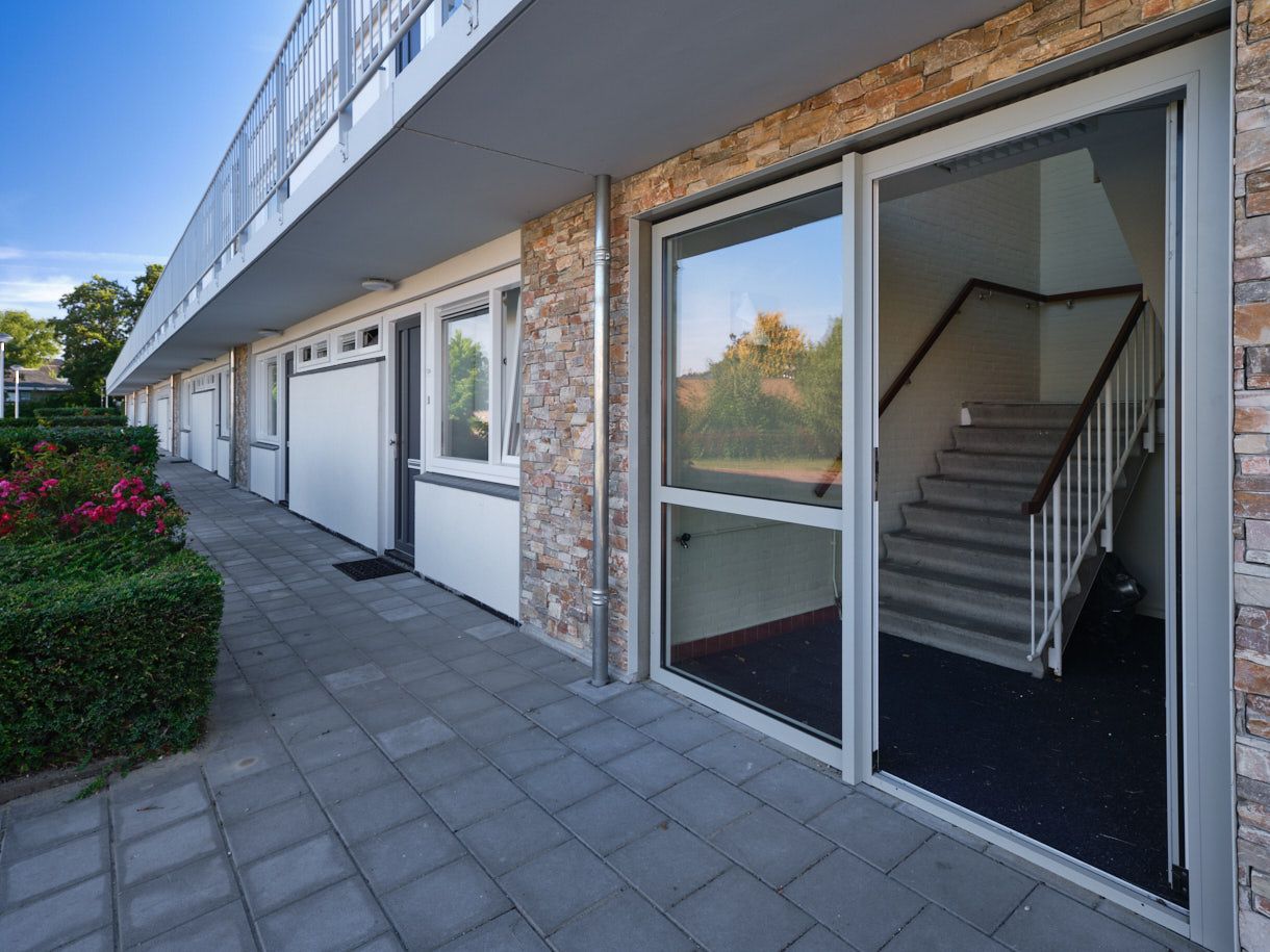 Photo 3 of Vestalaan 9-A