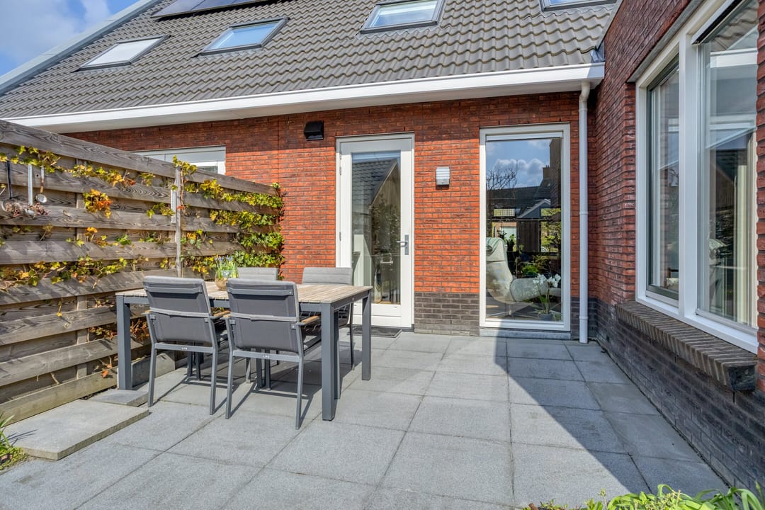 Photo 38 of Gaykingastraat 26