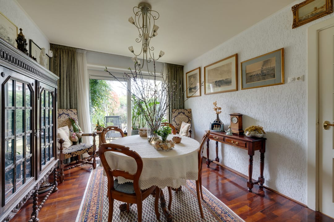 Foto 17 van De Surmontstraat 10