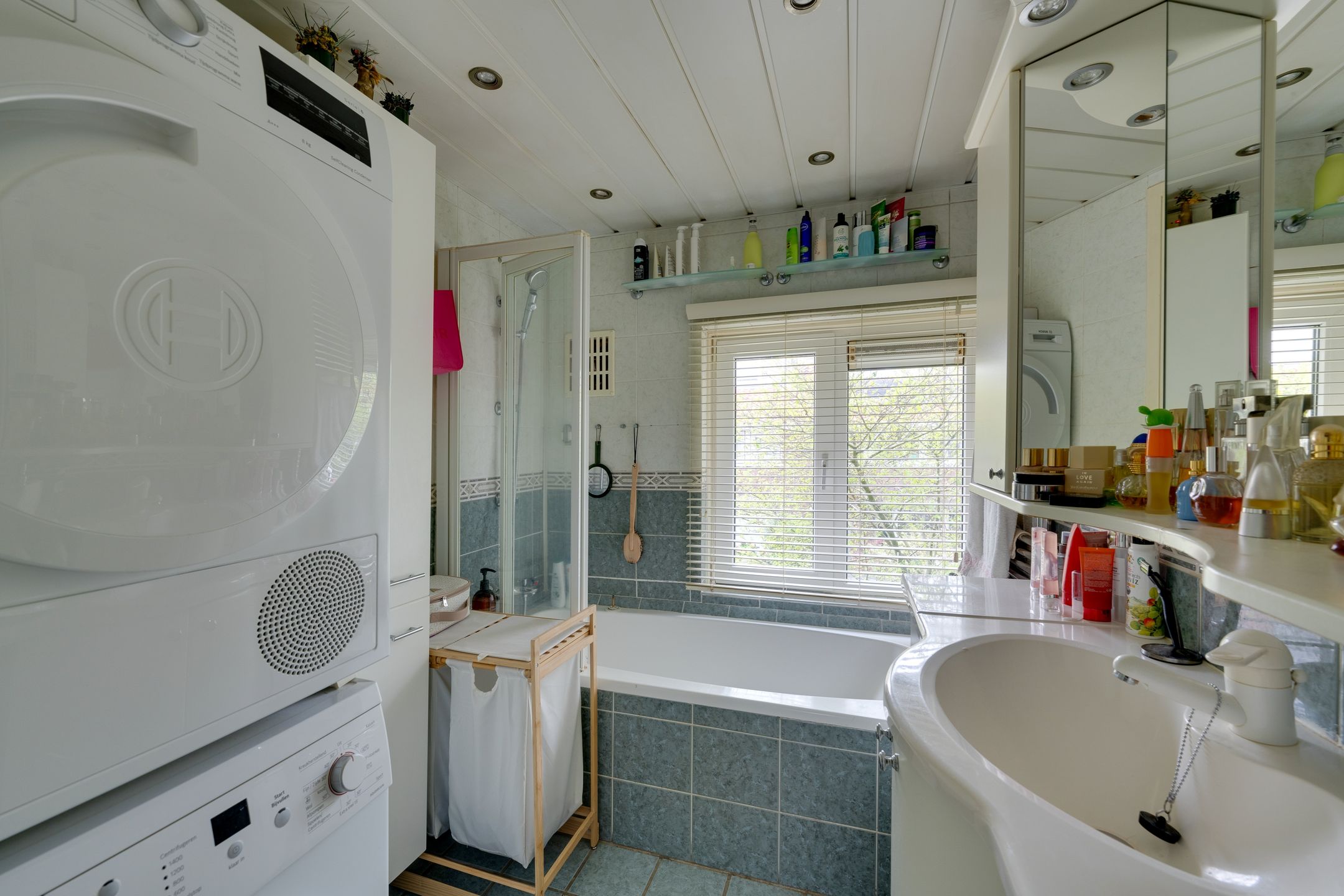 Foto 42 van De Surmontstraat 10