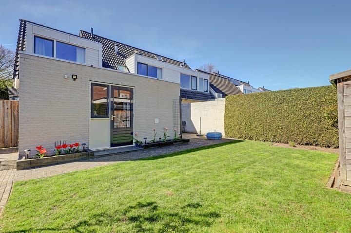 Foto 2 van Hooiland 32