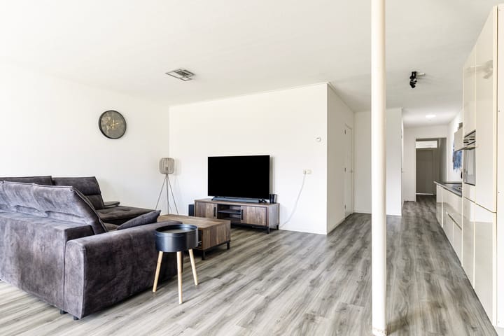Tussenwoning te koop: de Schans 17A, Leek