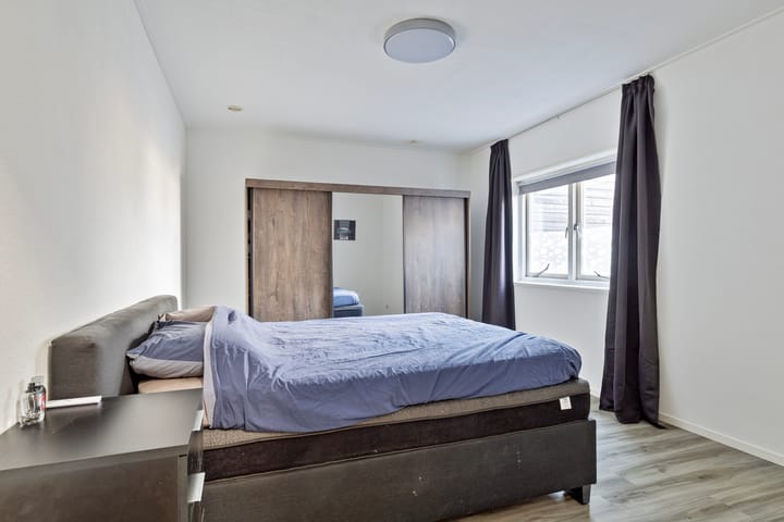 Tussenwoning te koop: de Schans 17A, Leek