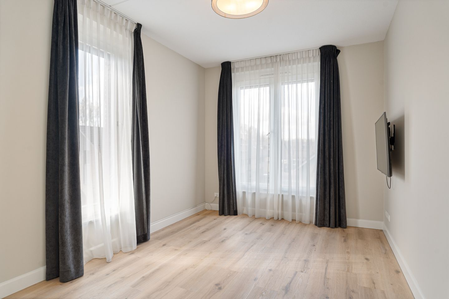 Foto 50 van Tinbergenlaan 123