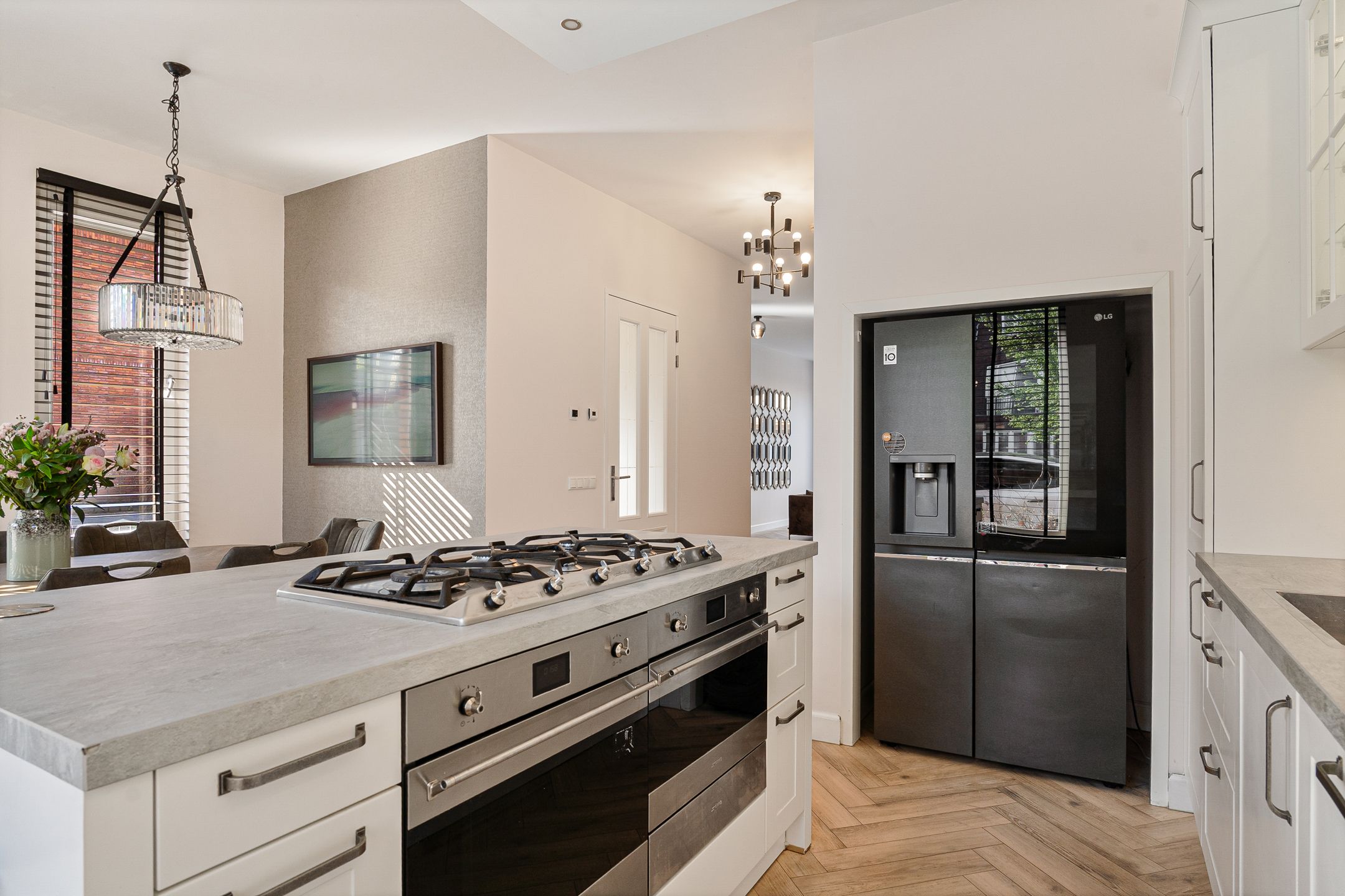Spacious Corner House with Six Bedrooms and Garage in Rotterdam Zestienhoven — 24