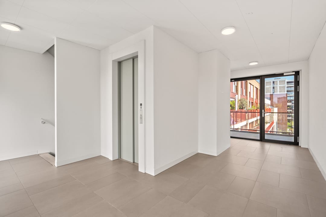 Photo 17 of Laan van Verzetsstrijders 42