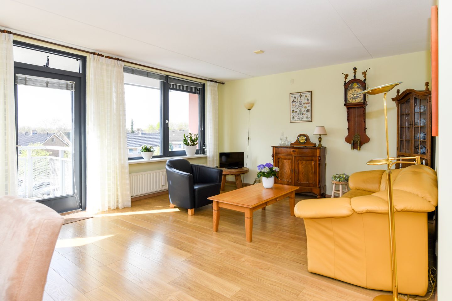 Foto 4 van Plein 2000 85