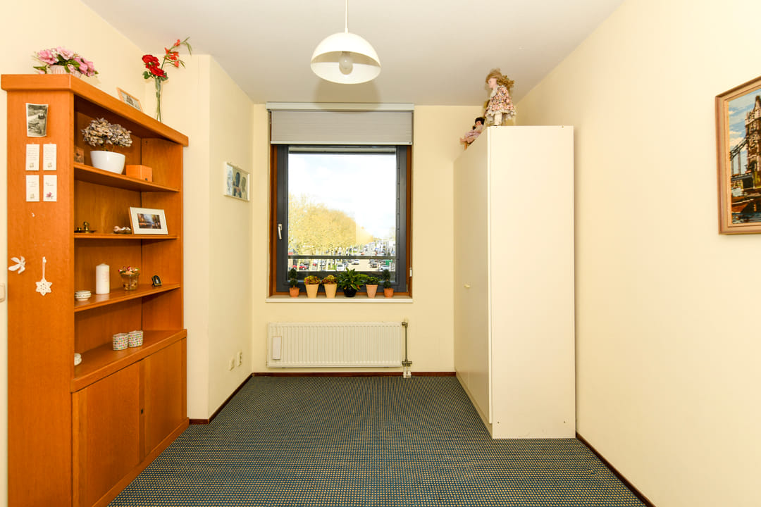 Foto 13 van Plein 2000 85