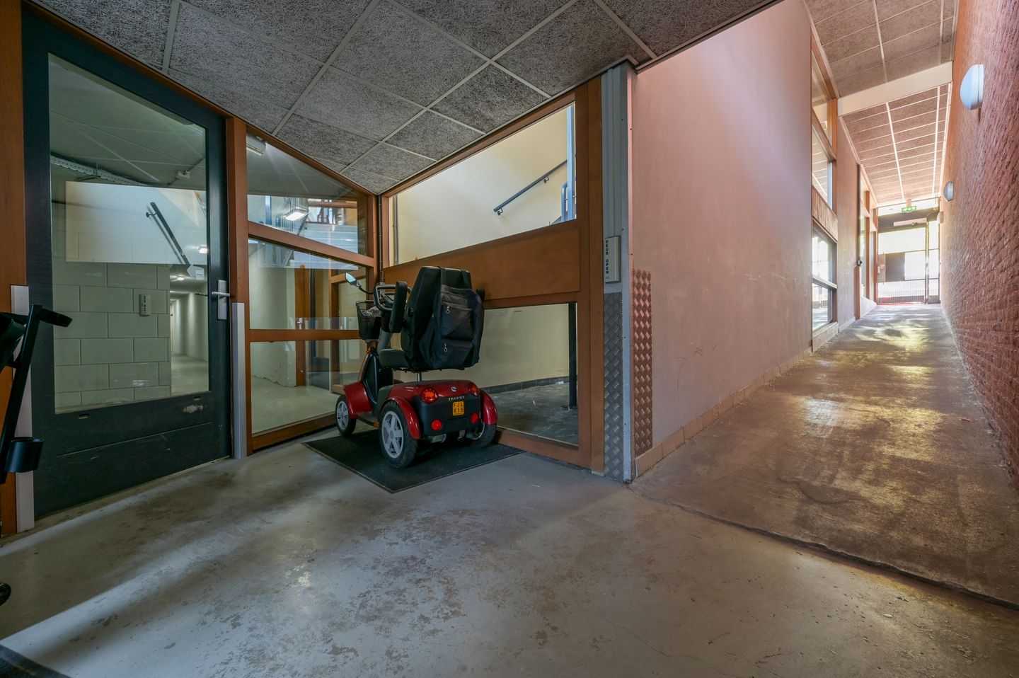 Foto 20 van Plein 2000 85