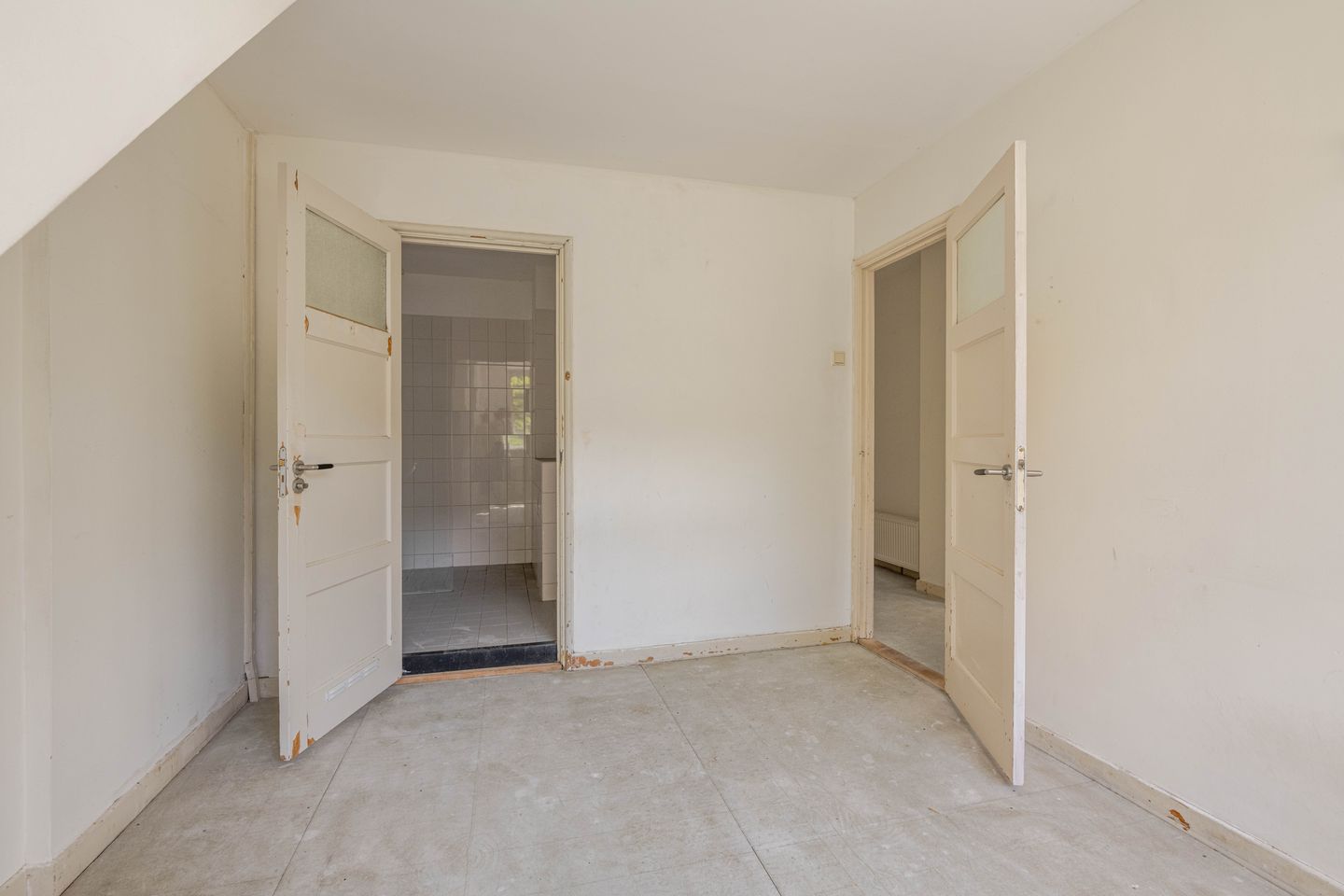 Foto 20 van Van Beuningenstraat 16-C