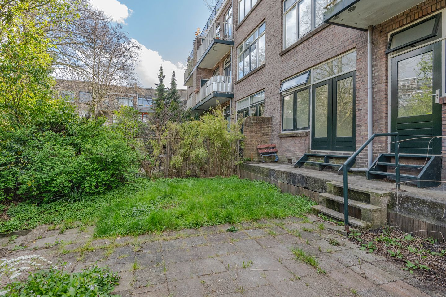 Foto 25 van Van Beuningenstraat 16-C