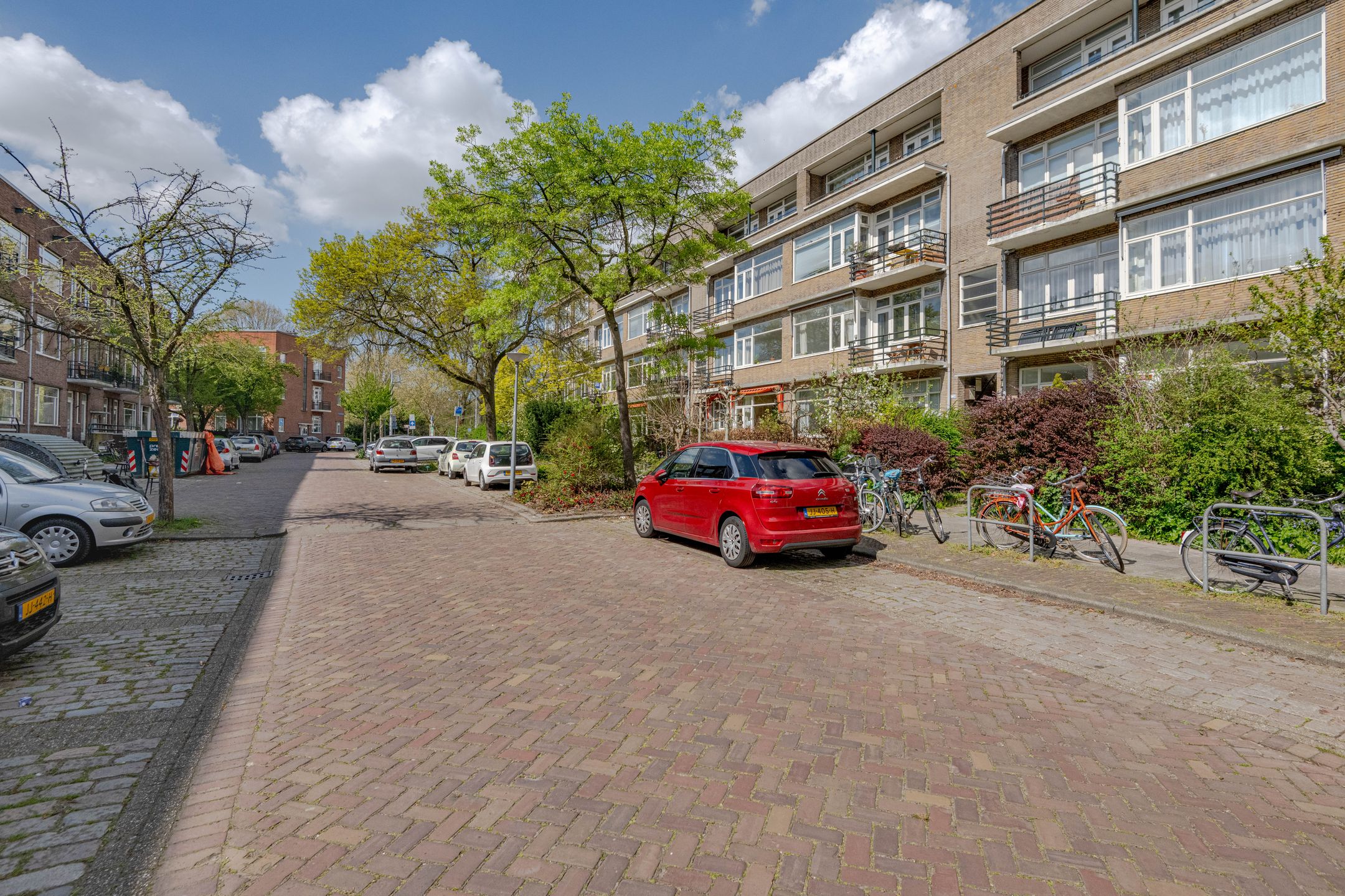 Foto 6 van Van Beuningenstraat 16-C