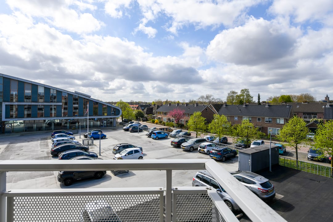 Foto 8 van Plein 2000 85