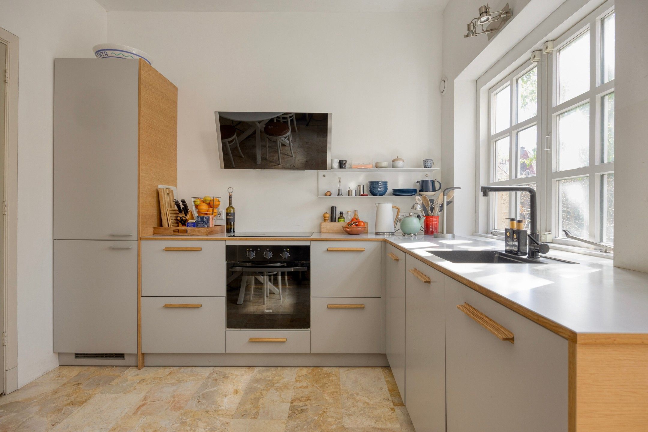 Foto 3 van Uiverlaan 6