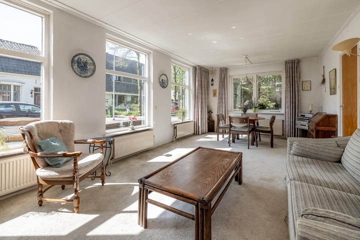 Foto 3 van van Vrijberghestraat 1