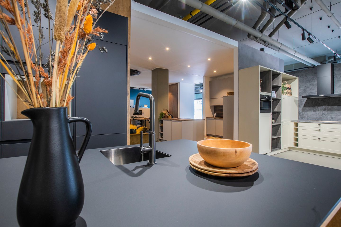 View photo 4 of Jan Fabriciusstraat 1