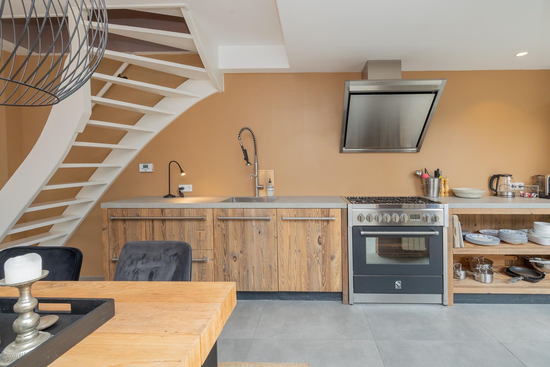 Foto 15 van Maerten van Heemskerckstraat 41