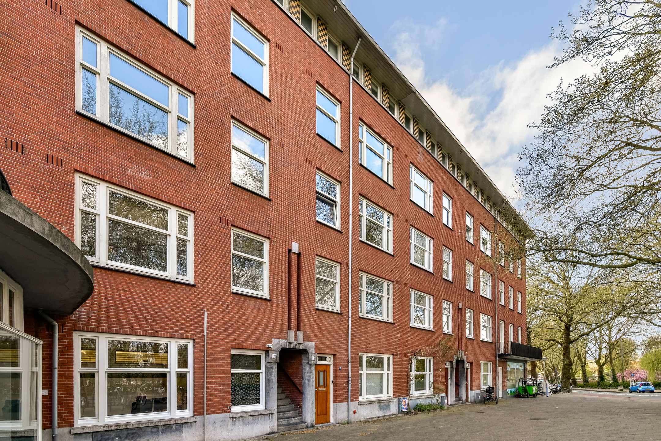 Foto 30 van Jan van Galenstraat 175-2