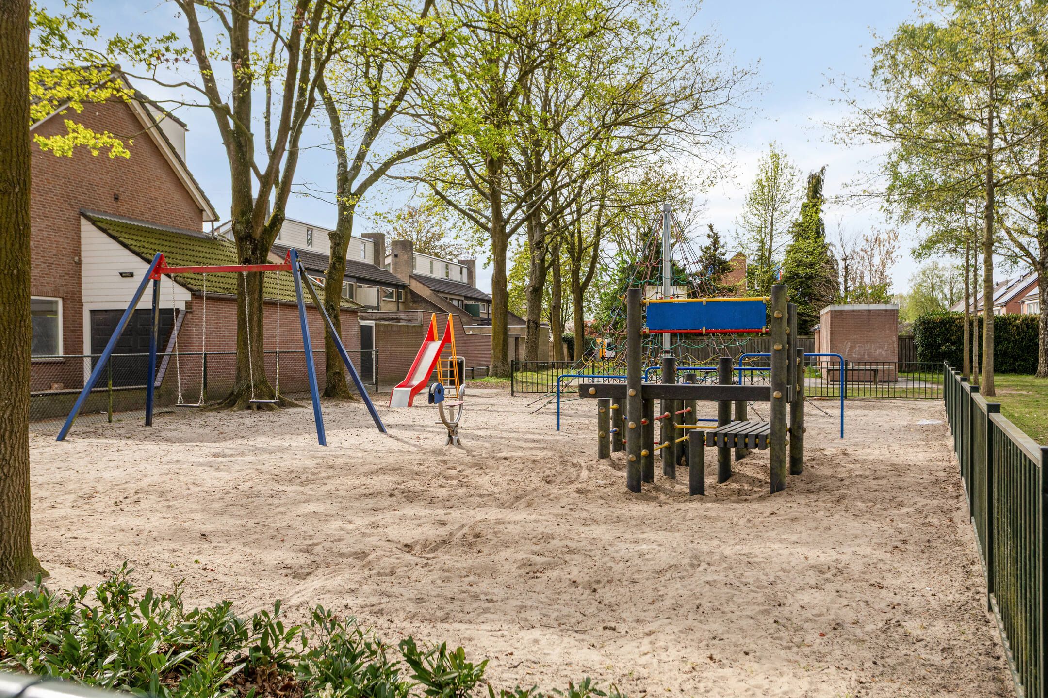 Foto 45 van Donkeren Dijk 6