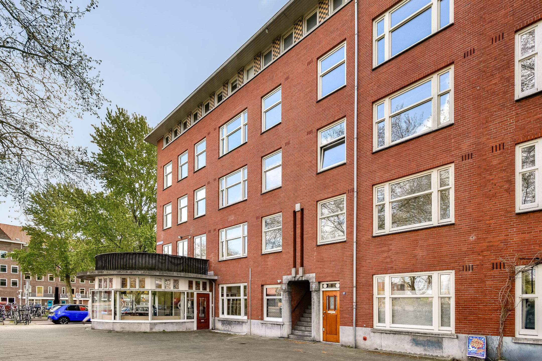 Bright 2-Bedroom Apartment with Park View and Sunny Balcony in Amsterdam West — 27