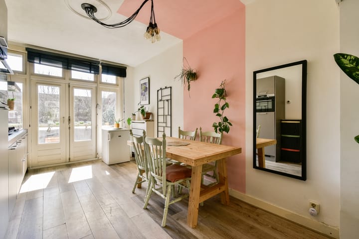 Photo 4 of Jan van Galenstraat 175-2