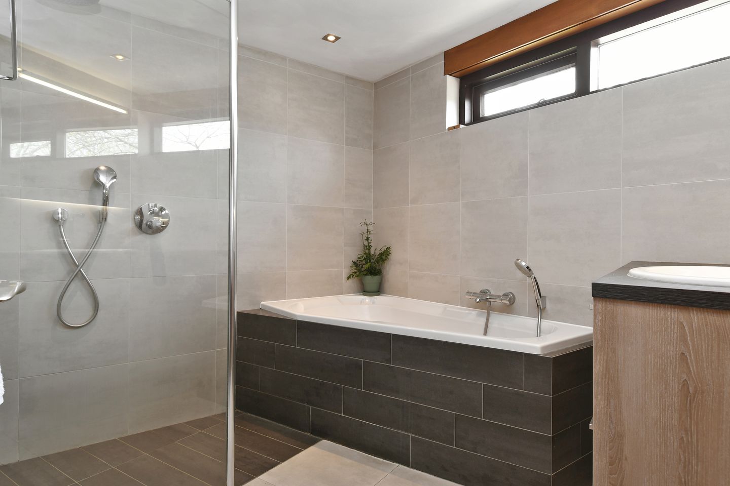 Foto 4 van Dordognelaan 40