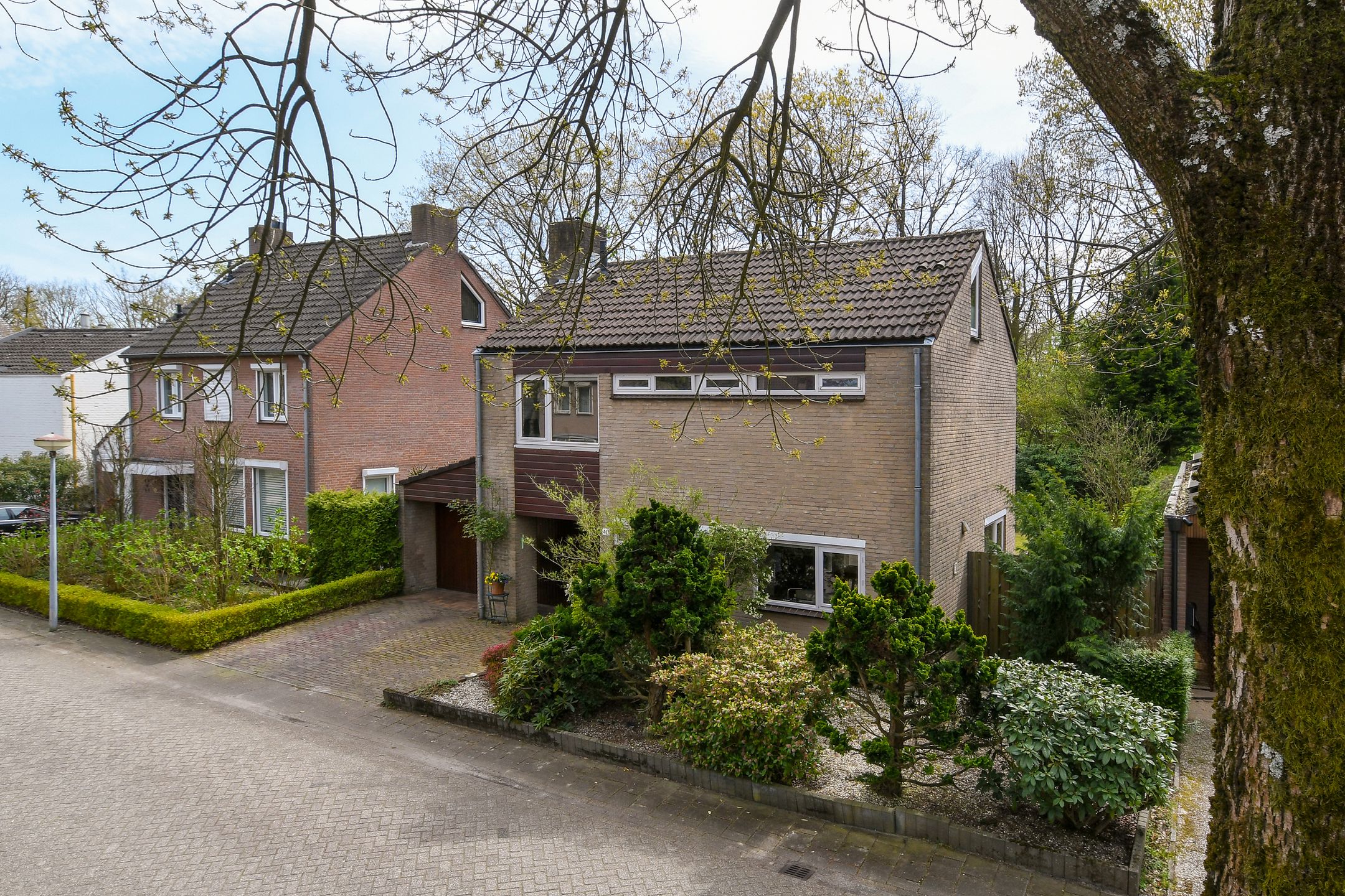 Foto 45 van Dordognelaan 40