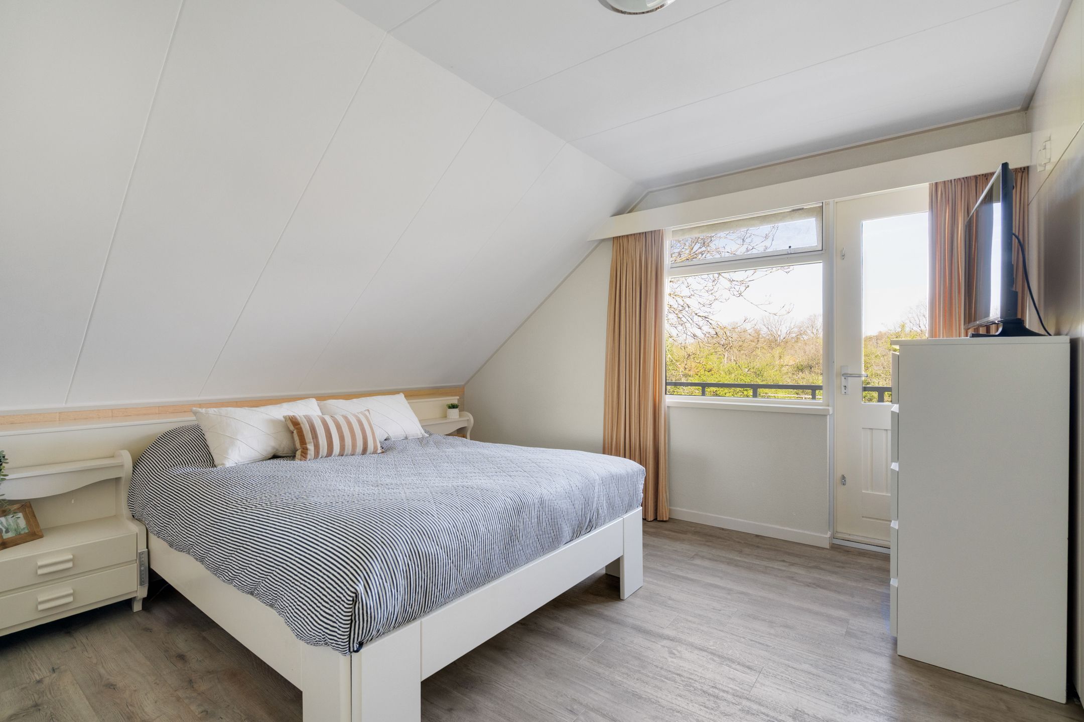 Foto 27 van de Noor 25