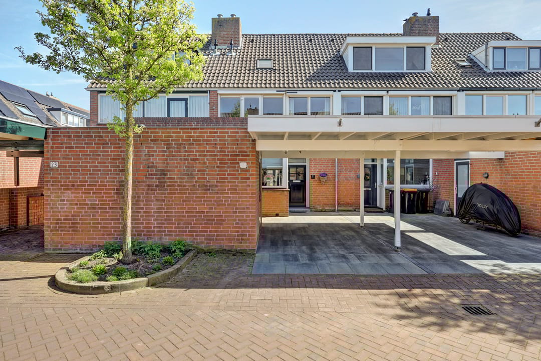 Foto 1 van Saturnus 21