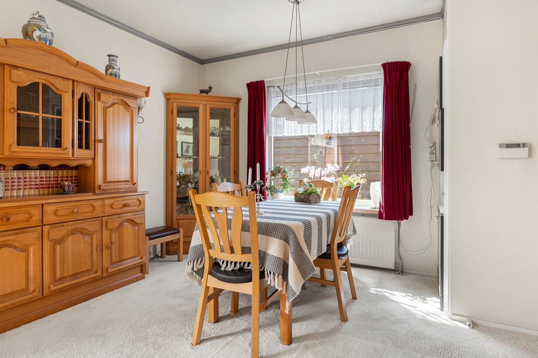 Foto 23 van Van Balverenweg 11